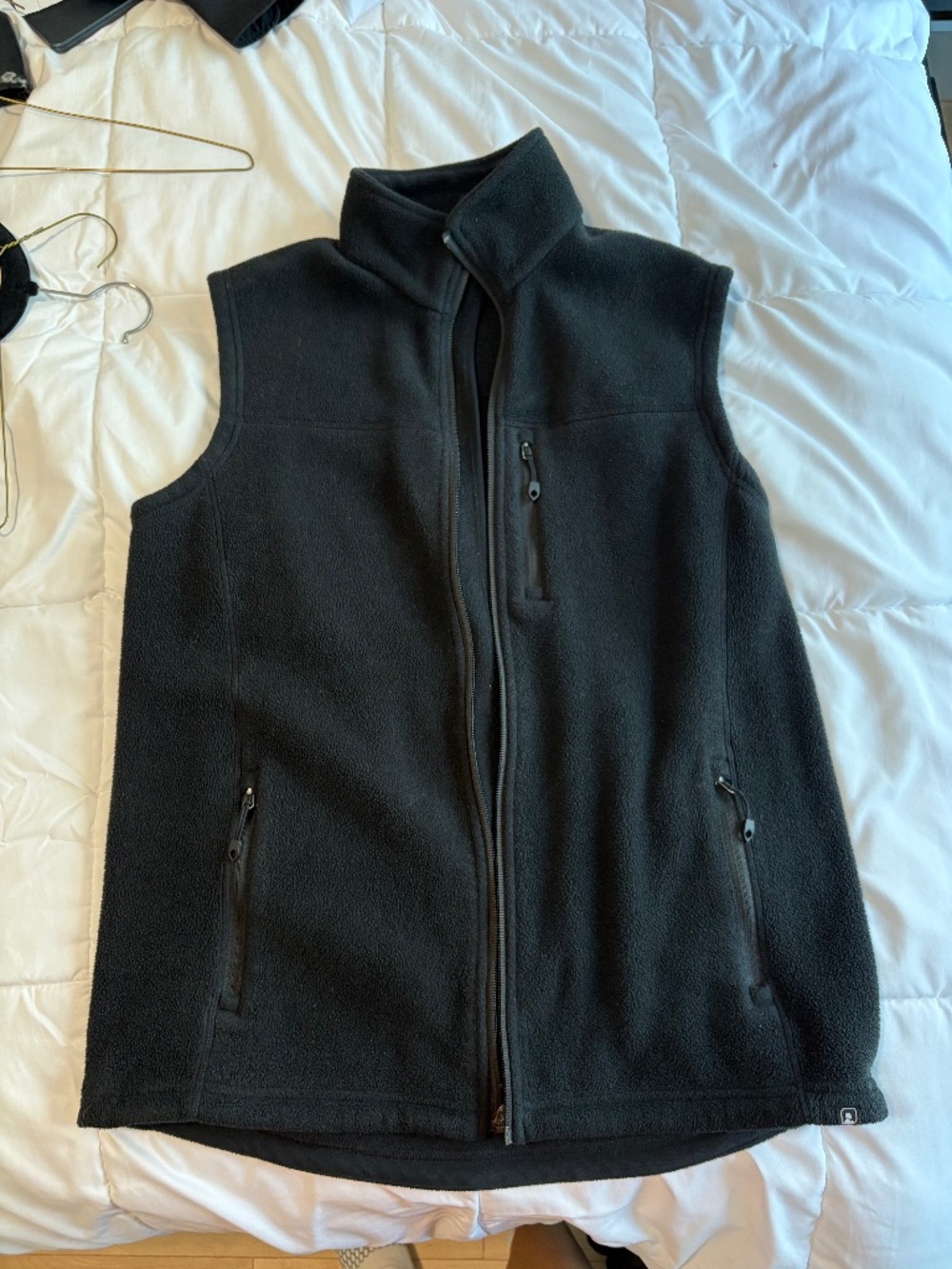 Eastern Mountain Sports Black Fleece Vest
